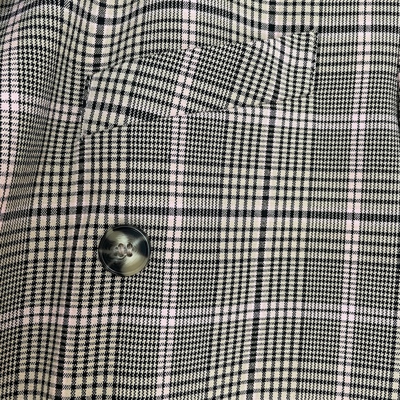 Plaid Oversized Blazer - Picture 3 of 7